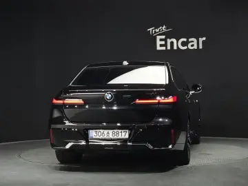 2025 BMW 7 серии с пробегом 4 501 км