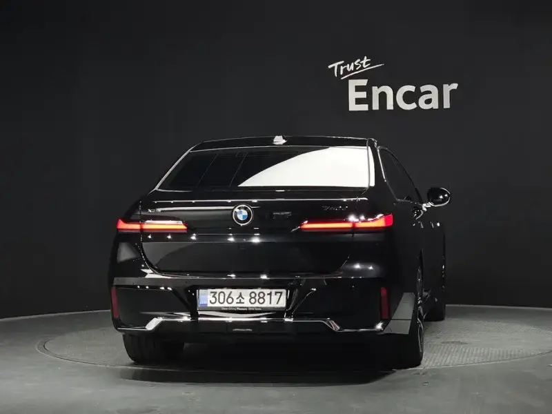 2025 BMW 7 серии с пробегом 4 501 км