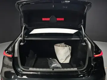 2025 BMW 7 серии с пробегом 4 501 км