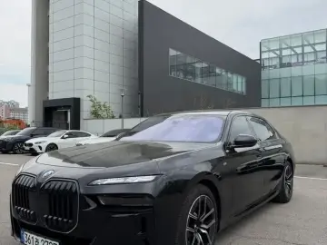 2025 BMW 7 серии с пробегом 5 900 км