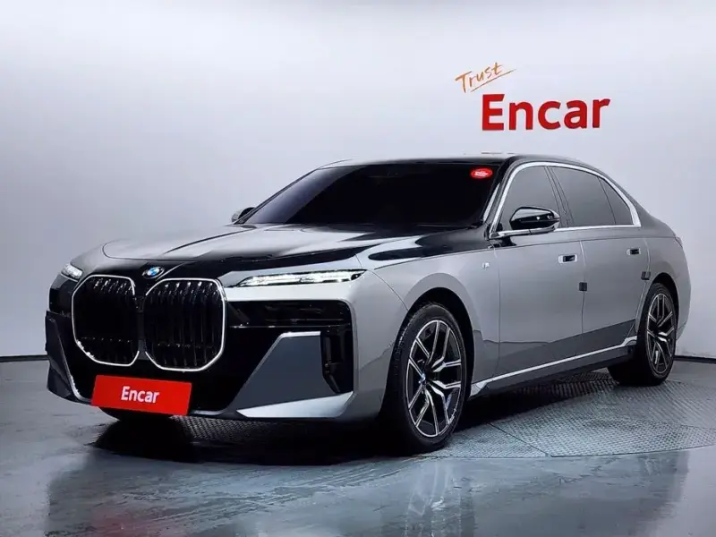 2024 BMW 7 серии с пробегом 29 427 км