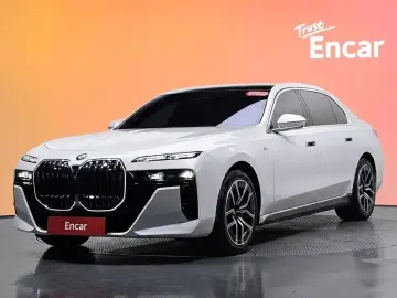 2025 BMW 7 серии с пробегом 21 272 км
