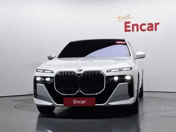 2025 BMW 7 серии с пробегом 21 272 км