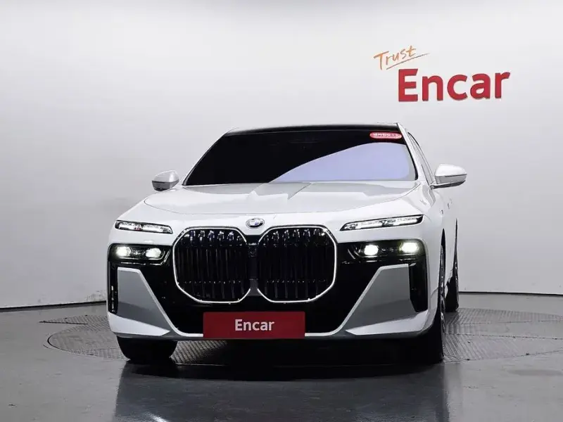 2025 BMW 7 серии с пробегом 21 272 км