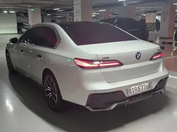 2025 BMW 7 серии с пробегом 36 000 км