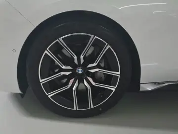 2025 BMW 7 серии с пробегом 36 000 км