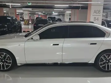 2025 BMW 7 серии с пробегом 36 000 км