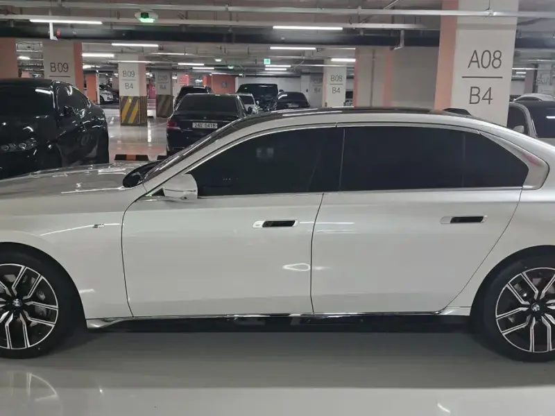 2025 BMW 7 серии с пробегом 36 000 км