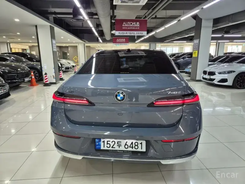 2023 BMW 7 серии с пробегом 33 535 км