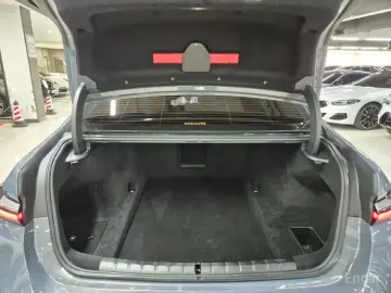 2023 BMW 7 серии с пробегом 33 535 км
