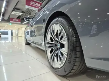 2023 BMW 7 серии с пробегом 33 535 км