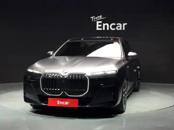 2023 BMW 7 серии с пробегом 39 484 км