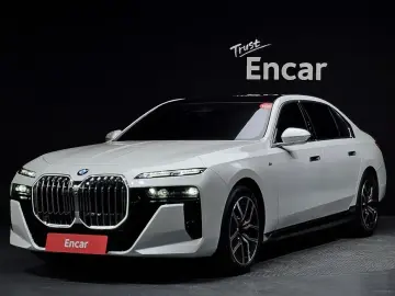 2024 BMW 7 серии с пробегом 12 930 км