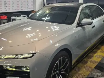 2023 BMW 7 серии с пробегом 36 400 км