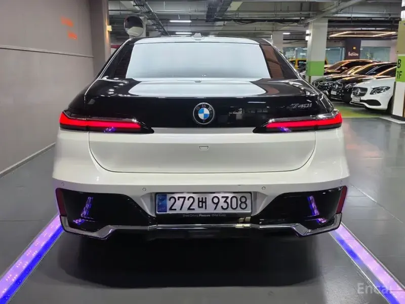 2023 BMW 7 серии с пробегом 24 580 км