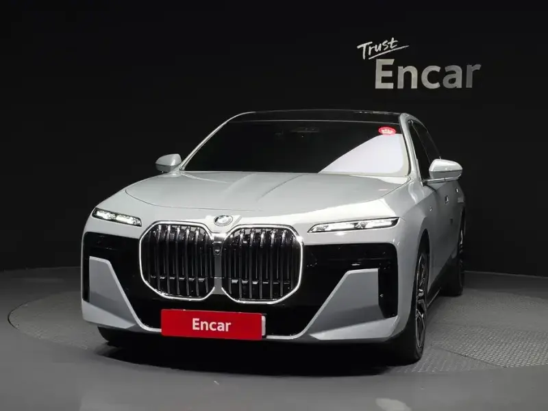 2025 BMW 7 серии с пробегом 4 969 км