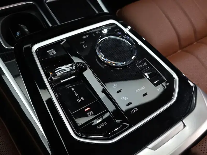 2025 BMW 7 серии с пробегом 4 969 км