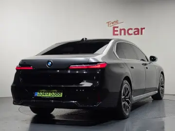 2025 BMW 7 серии с пробегом 18 437 км