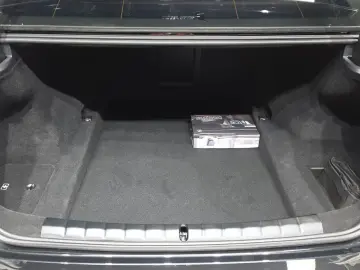 2025 BMW 7 серии с пробегом 18 437 км