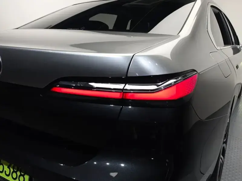 2025 BMW 7 серии с пробегом 18 437 км