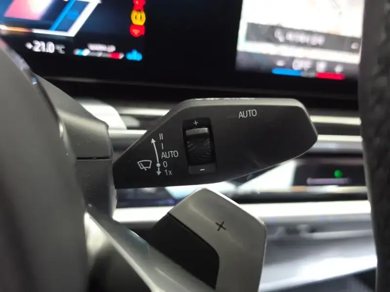 2025 BMW 7 серии с пробегом 18 437 км