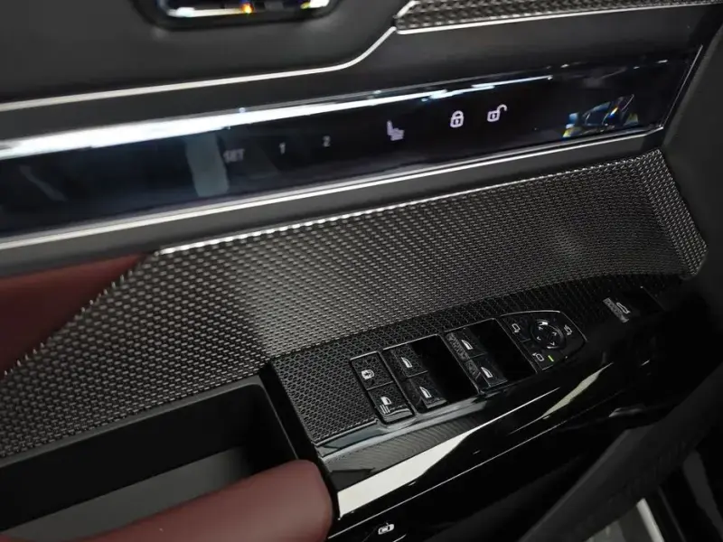 2025 BMW 7 серии с пробегом 18 437 км