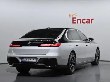 2025 BMW 7 серии с пробегом 10 134 км