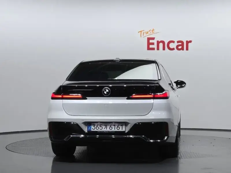 2025 BMW 7 серии с пробегом 10 134 км