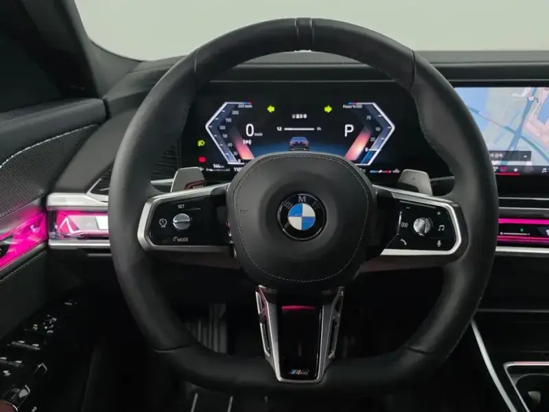 2025 BMW 7 серии с пробегом 12 584 км