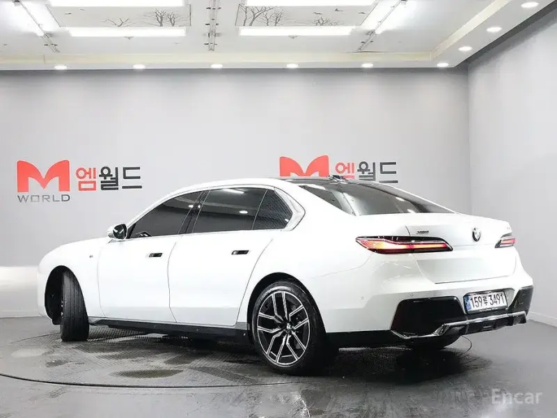 2024 BMW 7 серии с пробегом 19 539 км