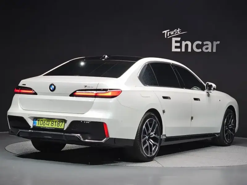 2025 BMW 7 серии с пробегом 20 255 км