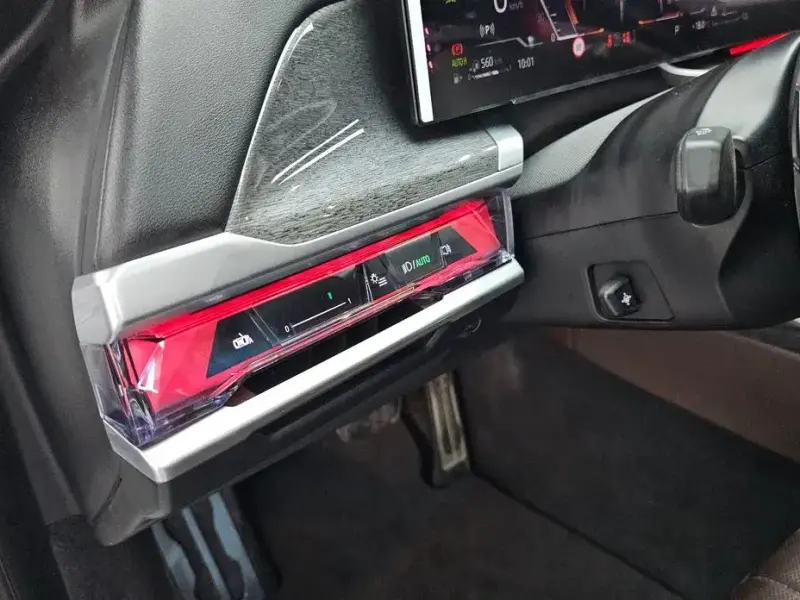 2023 BMW 7 серии с пробегом 33 287 км