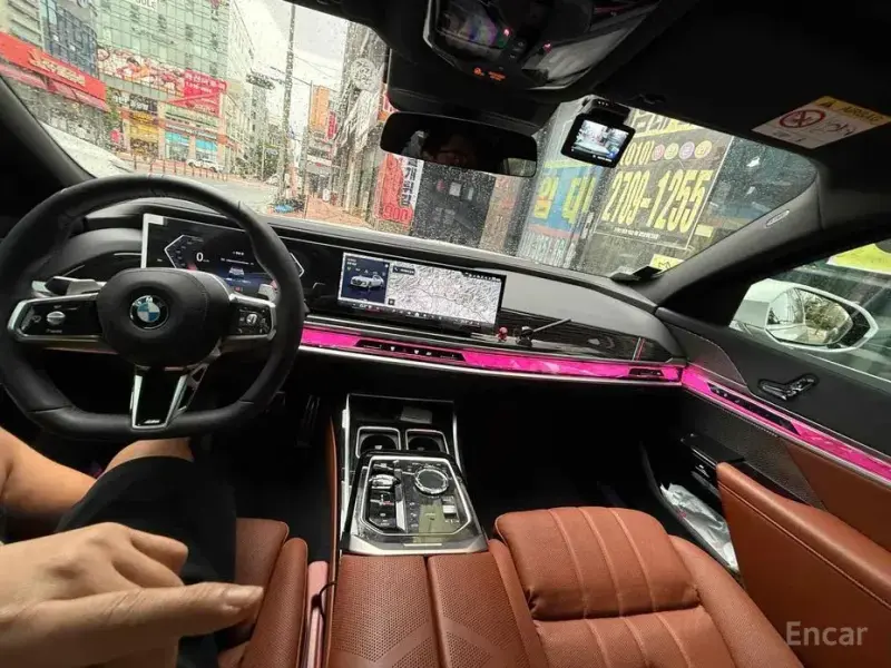 2025 BMW 7 серии с пробегом 8 945 км
