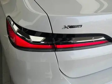 2023 BMW 7 серии с пробегом 38 486 км