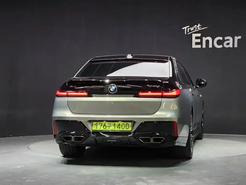 2025 BMW 7 серии с пробегом 10 229 км