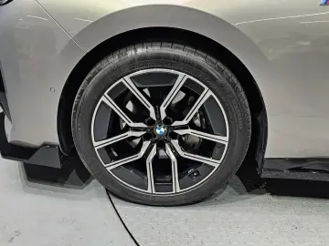 2025 BMW 7 серии с пробегом 10 229 км