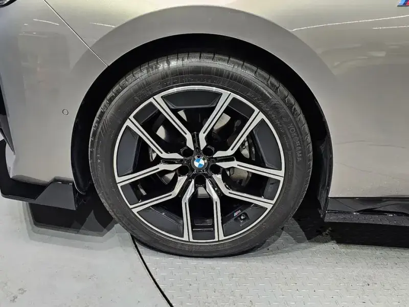 2025 BMW 7 серии с пробегом 10 229 км