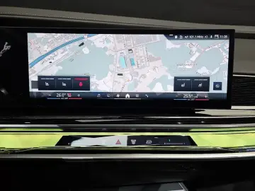 2025 BMW 7 серии с пробегом 10 229 км