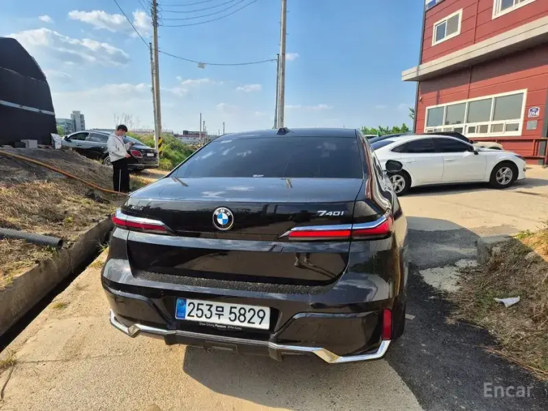 2025 BMW 7 серии с пробегом 6 742 км