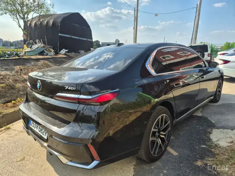 2025 BMW 7 серии с пробегом 6 742 км
