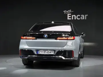 2025 BMW 7 серии с пробегом 15 744 км