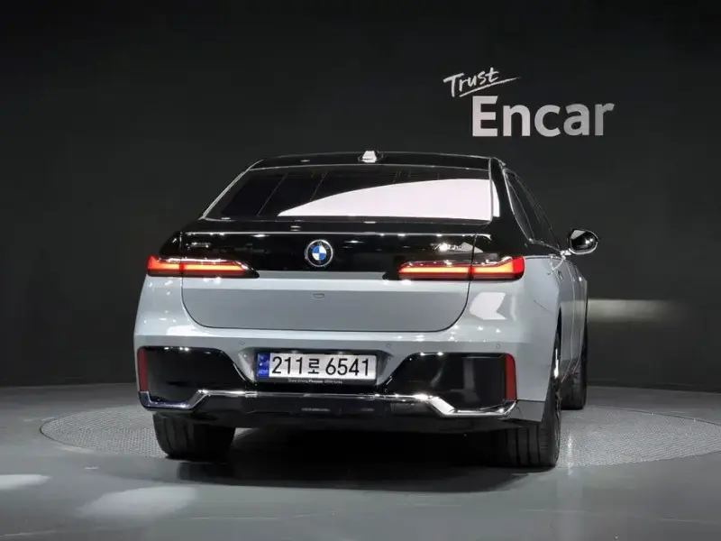 2025 BMW 7 серии с пробегом 15 744 км