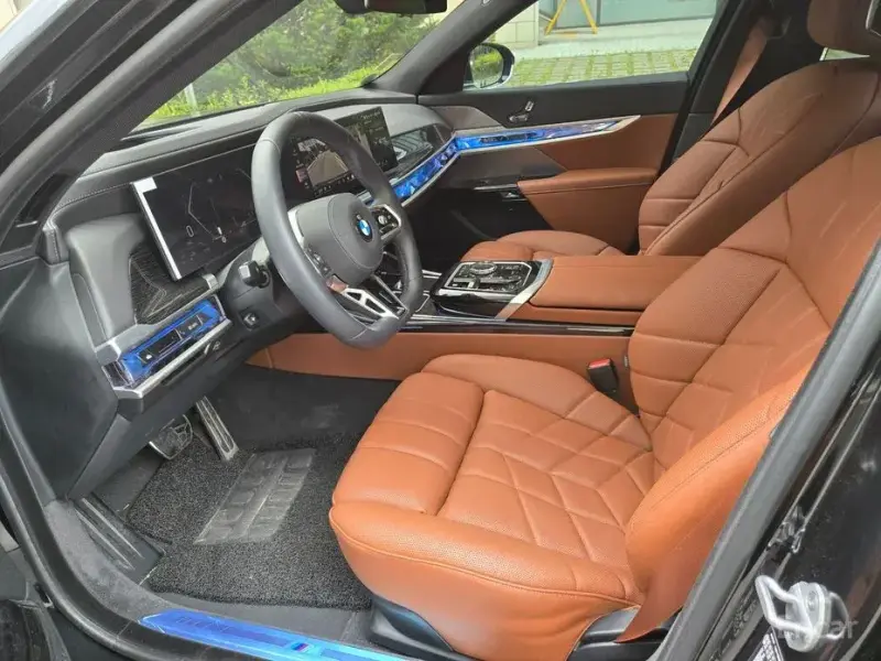 2025 BMW 7 серии с пробегом 4 623 км