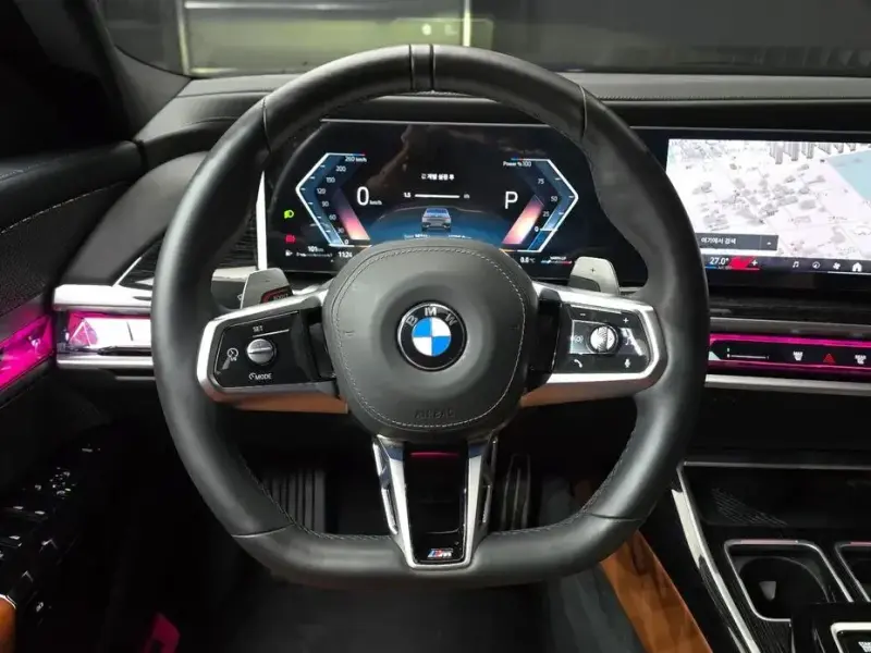 2025 BMW 7 серии с пробегом 15 744 км