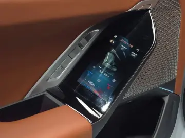 2025 BMW 7 серии с пробегом 15 744 км