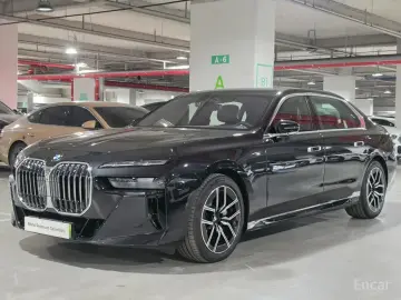 2025 BMW 7 серии с пробегом 10 308 км