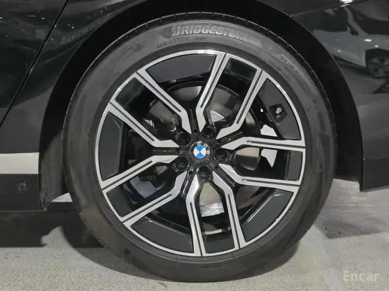 2025 BMW 7 серии с пробегом 10 308 км