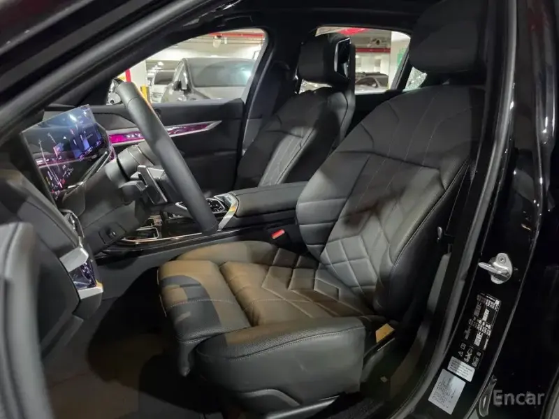 2025 BMW 7 серии с пробегом 10 308 км