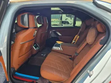 2024 BMW 7 серии с пробегом 8 503 км