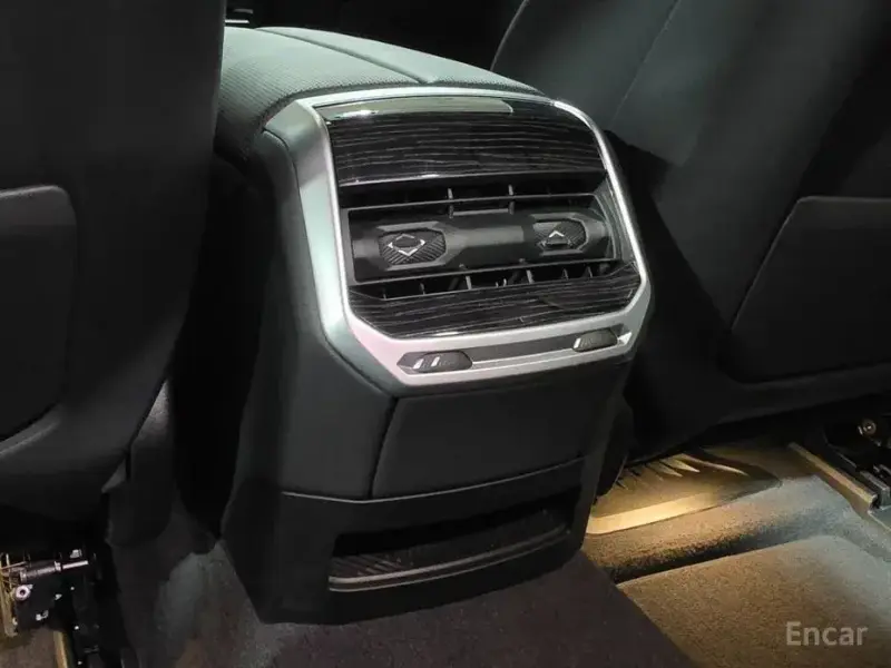 2025 BMW 7 серии с пробегом 10 308 км